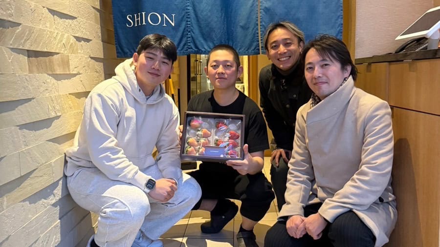 RESOBOX collaboration with Shion showcasing Japanese strawberry