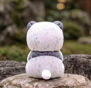 Kimekomi-doll-Panda-backside